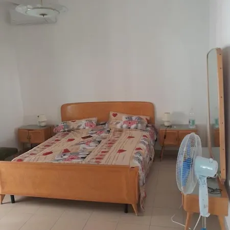 Crispi Room